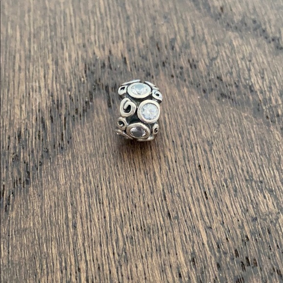 Fantasy swirl Pandora charm - Picture 4 of 4